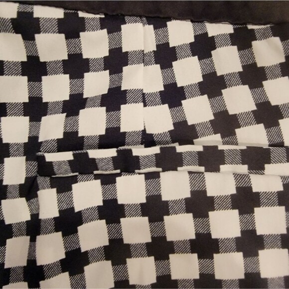 ZARA Basic shorts size Small - Picture 5 of 5